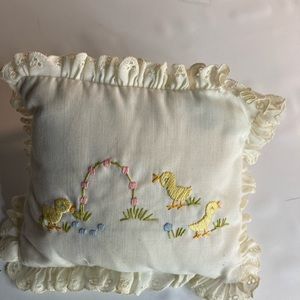 Bantam vintage mini musical pillow it’s a small world